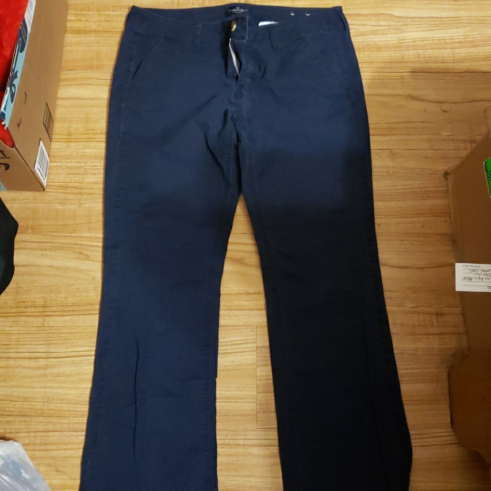 American Eagle Navy kick boot pants 8 short